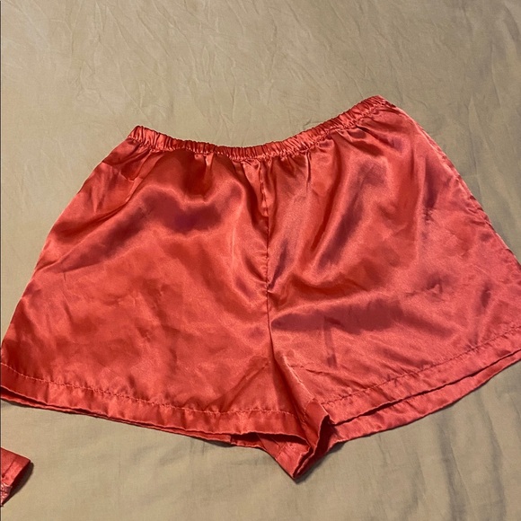 Delicate Treasures satin pj set - Picture 5 of 6